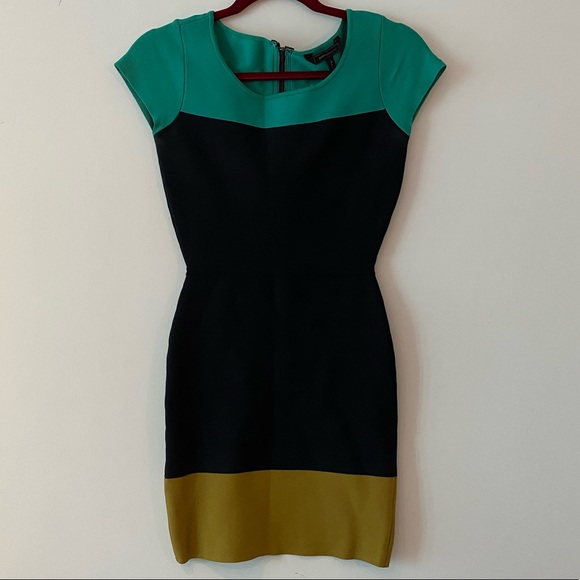 BCBGMaxAzaria DRESS - Picture 2 of 4